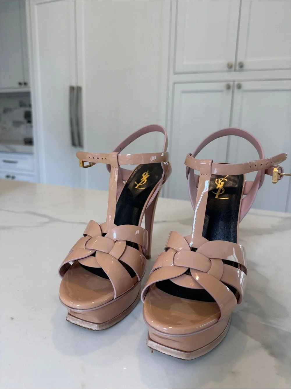 Saint Laurent Nude Patent Leather Woven Platform Sandals - Picture 2 of 7